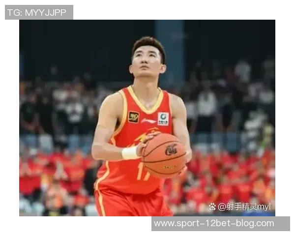 中国赛半场战报布克贡献11分曾凡博未登场托马斯状态火热助太阳暂时领先篮网